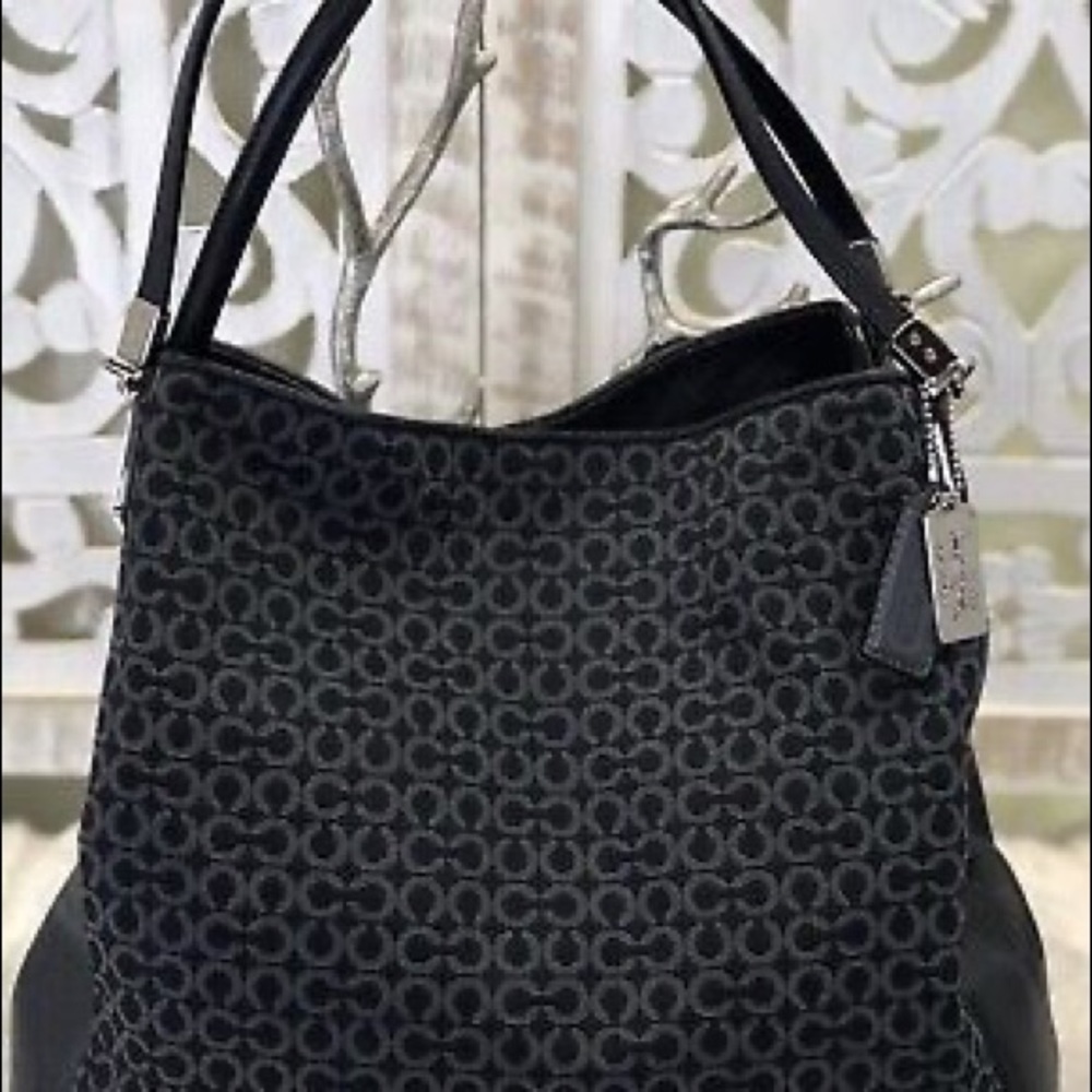 COACH Op Art Needlepoint Phoebe Hobo Carryall Shoulder Bag Satchel Purse